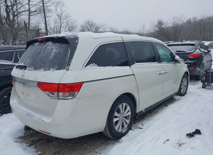 Photo 4 of 2016 Honda Odyssey EX-L (VIN 5FNRL5H61GB069571)