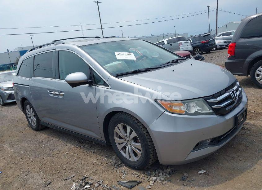 2016 Honda Odyssey EX-L (VIN 5FNRL5H61GB075046) main photo