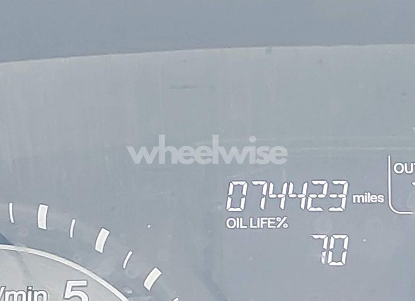 Photo 15 of 2016 Honda Odyssey EX-L (VIN 5FNRL5H61GB075046)