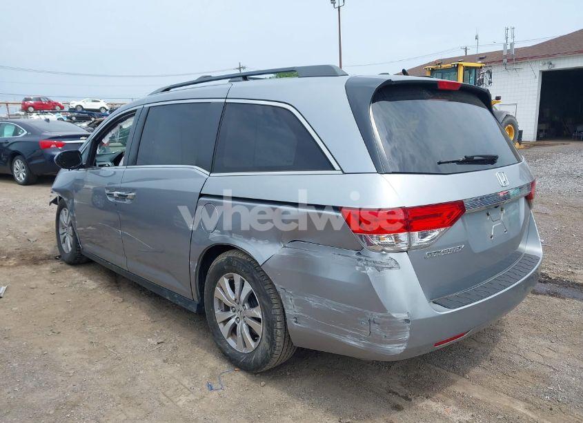 Photo 3 of 2016 Honda Odyssey EX-L (VIN 5FNRL5H61GB075046)