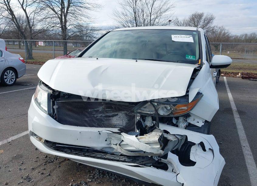 Photo 6 of 2016 Honda Odyssey EX-L (VIN 5FNRL5H61GB075614)