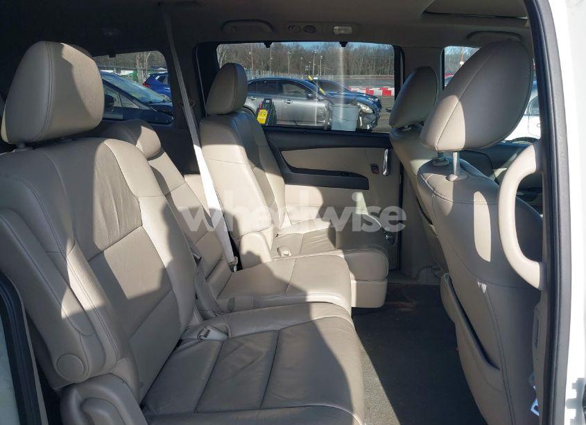 Photo 8 of 2016 Honda Odyssey EX-L (VIN 5FNRL5H61GB075614)