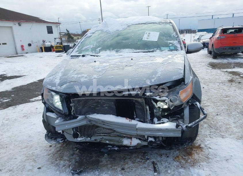 Photo 12 of 2016 Honda Odyssey EX-L (VIN 5FNRL5H61GB095278)