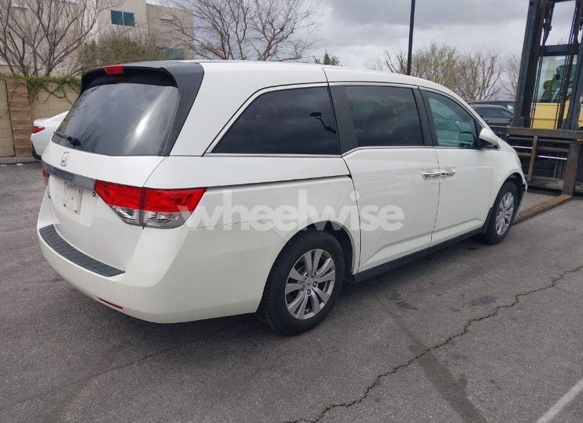 Photo 4 of 2016 Honda Odyssey EX-L (VIN 5FNRL5H61GB146438)