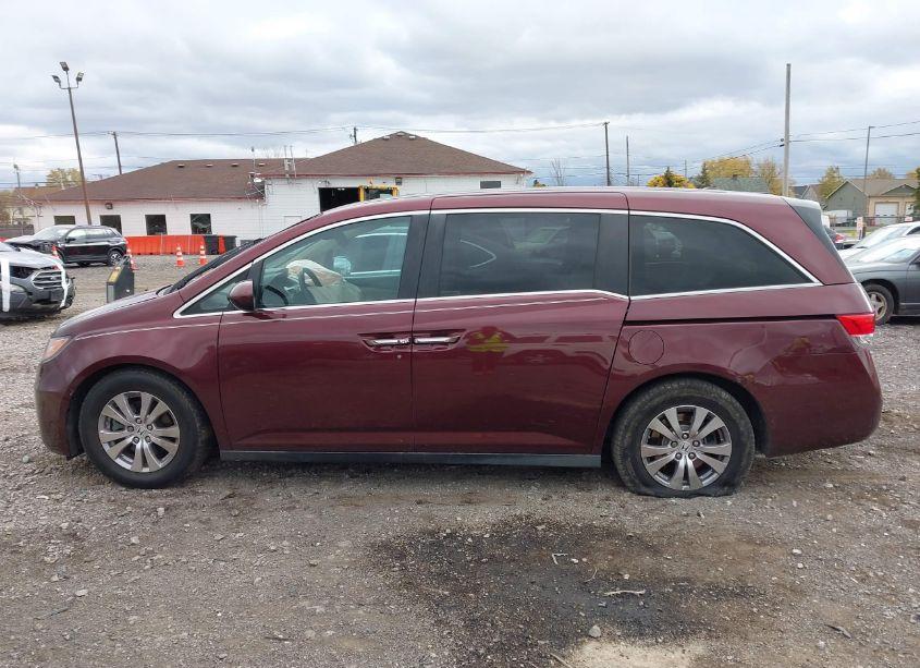 Photo 13 of 2016 Honda Odyssey EX-L (VIN 5FNRL5H61GB151011)