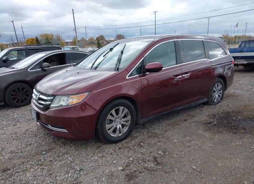 Photo 2 of 2016 Honda Odyssey EX-L (VIN 5FNRL5H61GB151011)