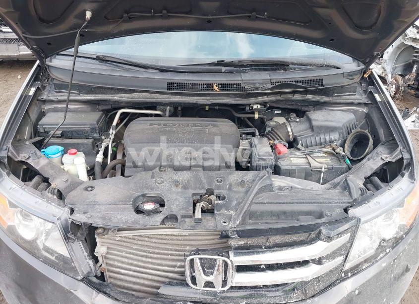 Photo 10 of 2016 Honda Odyssey EX-L (VIN 5FNRL5H61GB165409)