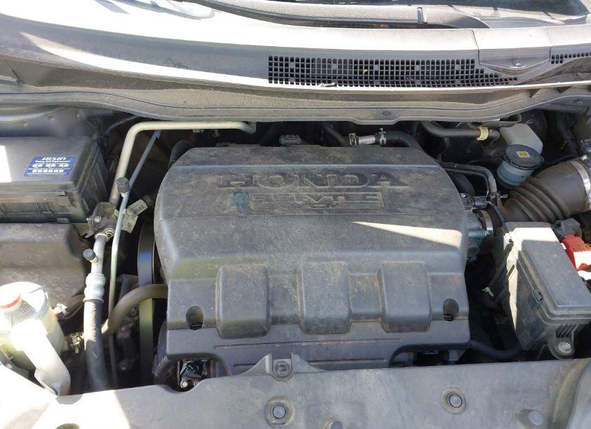 Photo 10 of 2016 Honda Odyssey EX-L (VIN 5FNRL5H61GB166978)