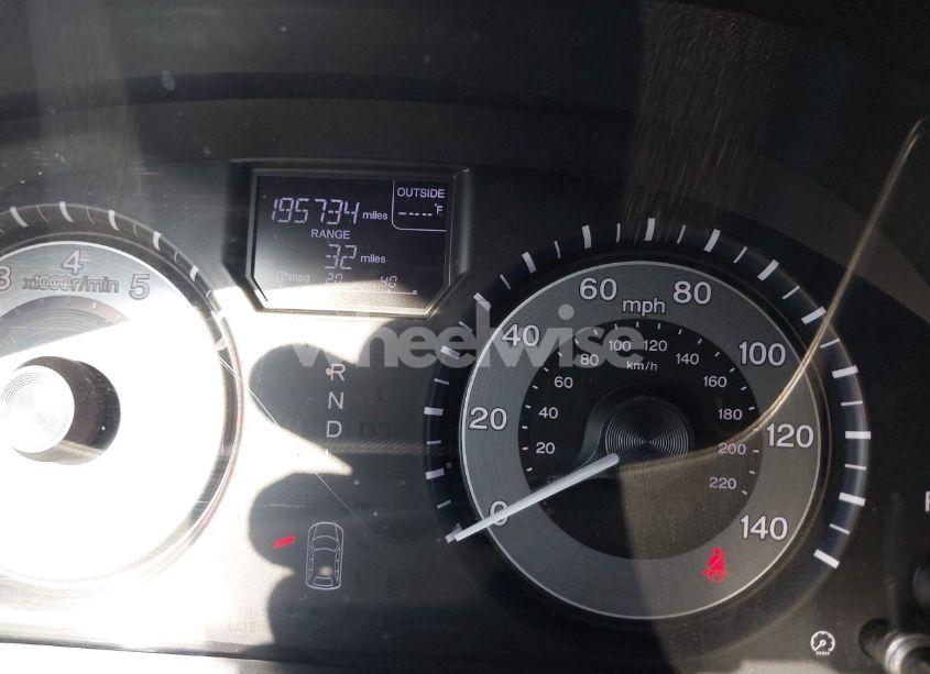 Photo 7 of 2011 Honda Odyssey EX-L (VIN 5FNRL5H62BB010876)