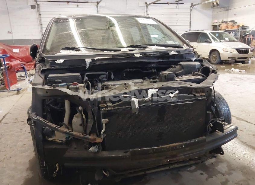 Photo 13 of 2011 Honda Odyssey EX-L (VIN 5FNRL5H62BB022056)