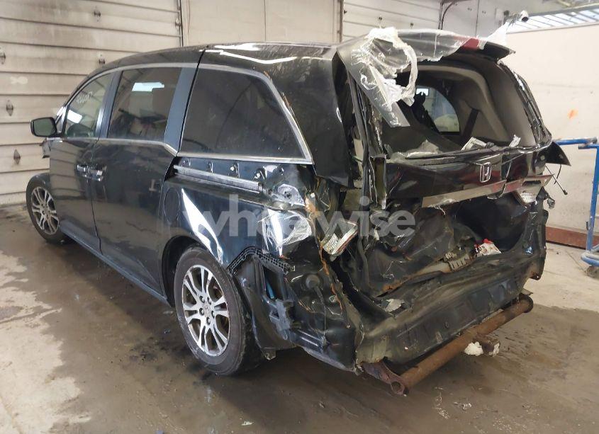 Photo 3 of 2011 Honda Odyssey EX-L (VIN 5FNRL5H62BB022056)