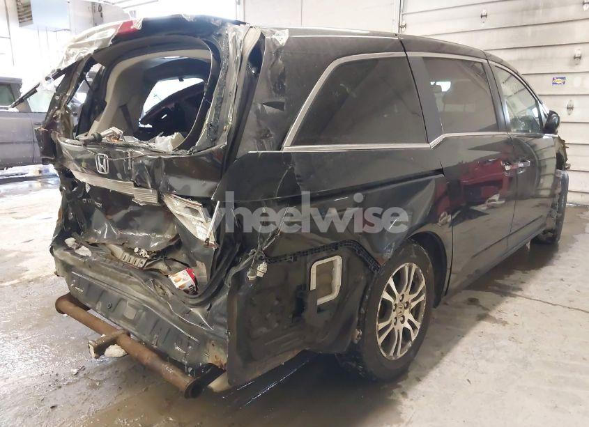 Photo 4 of 2011 Honda Odyssey EX-L (VIN 5FNRL5H62BB022056)