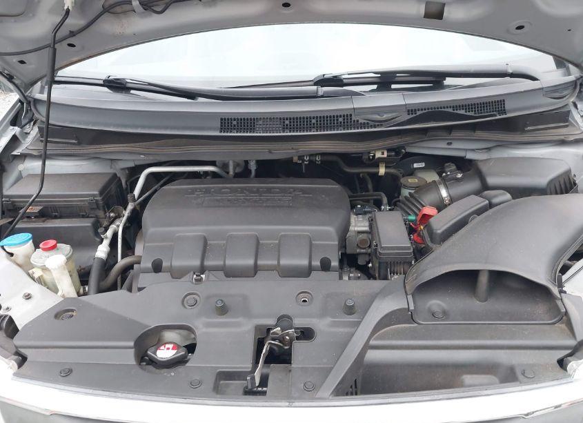 Photo 10 of 2011 Honda Odyssey EX-L (VIN 5FNRL5H62BB026012)