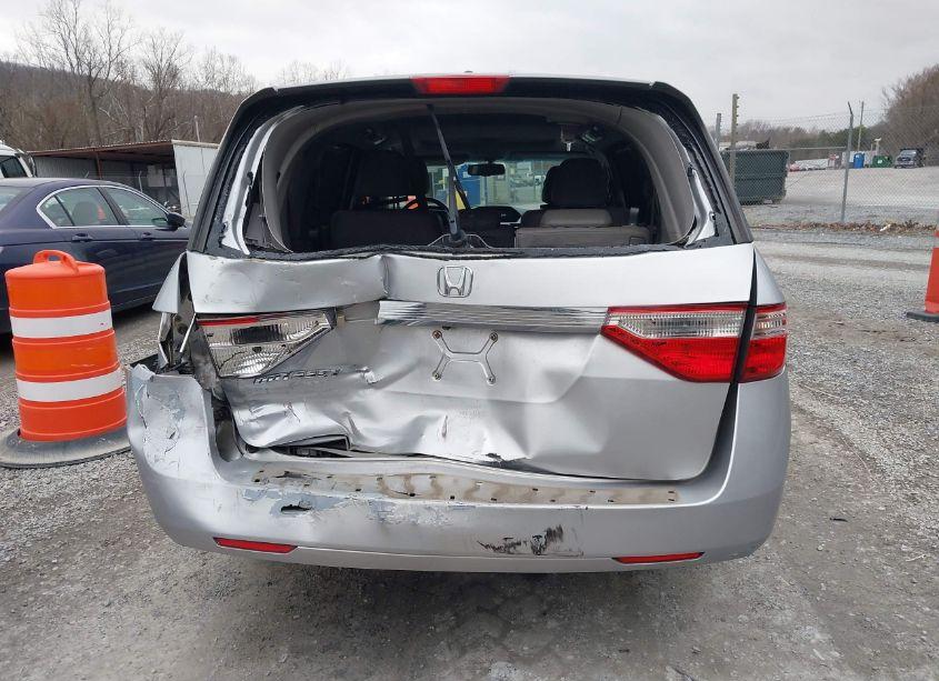 Photo 16 of 2011 Honda Odyssey EX-L (VIN 5FNRL5H62BB026012)