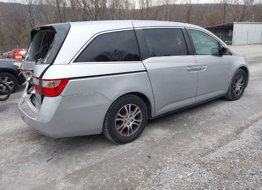 Photo 4 of 2011 Honda Odyssey EX-L (VIN 5FNRL5H62BB026012)