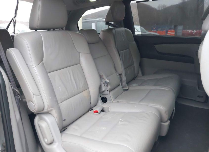 Photo 8 of 2011 Honda Odyssey EX-L (VIN 5FNRL5H62BB026012)