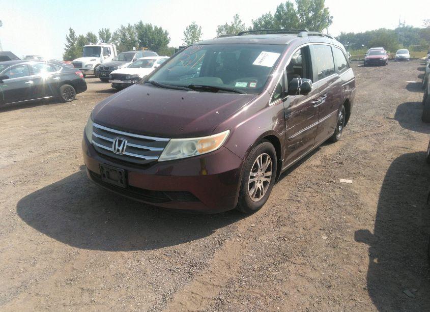 Photo 2 of 2011 Honda Odyssey EX-L (VIN 5FNRL5H62BB032005)