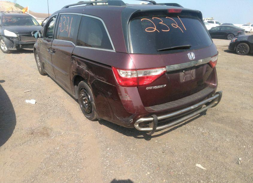 Photo 3 of 2011 Honda Odyssey EX-L (VIN 5FNRL5H62BB032005)