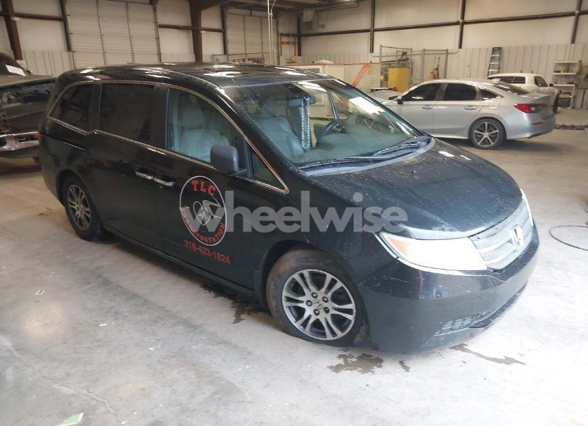 2011 Honda Odyssey EX-L (VIN 5FNRL5H62BB037267) main photo