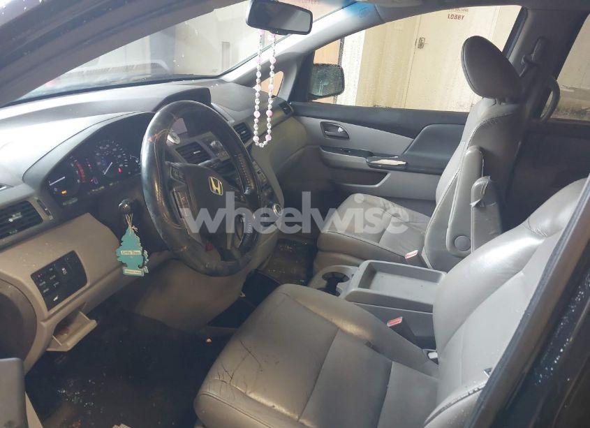 Photo 22 of 2011 Honda Odyssey EX-L (VIN 5FNRL5H62BB037267)