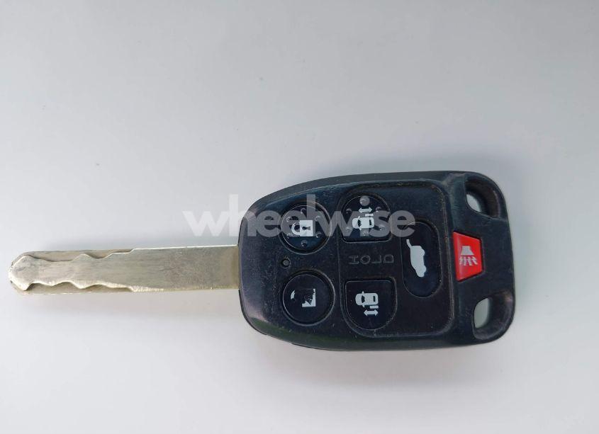 Photo 11 of 2011 Honda Odyssey EX-L (VIN 5FNRL5H62BB062606)