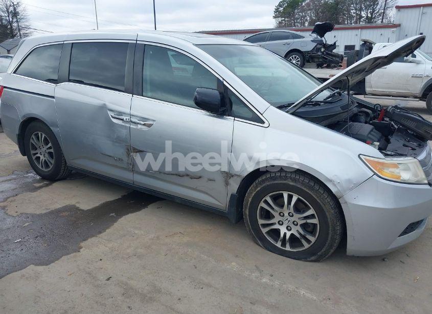 Photo 6 of 2011 Honda Odyssey EX-L (VIN 5FNRL5H62BB062606)