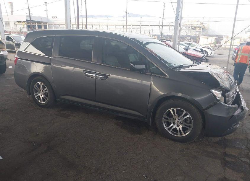 2011 Honda Odyssey EX-L (VIN 5FNRL5H62BB065943) main photo