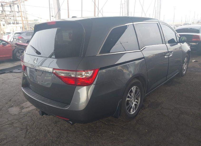 Photo 4 of 2011 Honda Odyssey EX-L (VIN 5FNRL5H62BB065943)