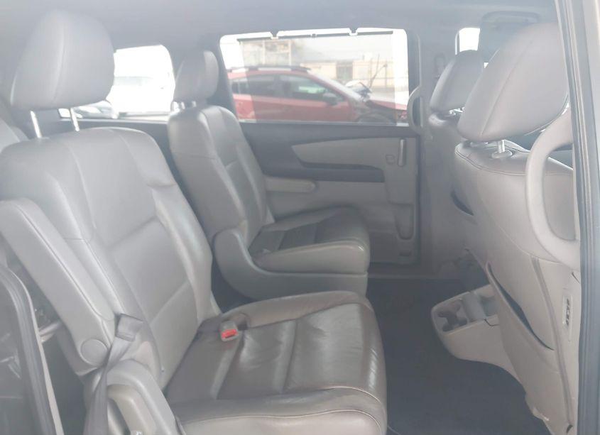 Photo 8 of 2011 Honda Odyssey EX-L (VIN 5FNRL5H62BB065943)