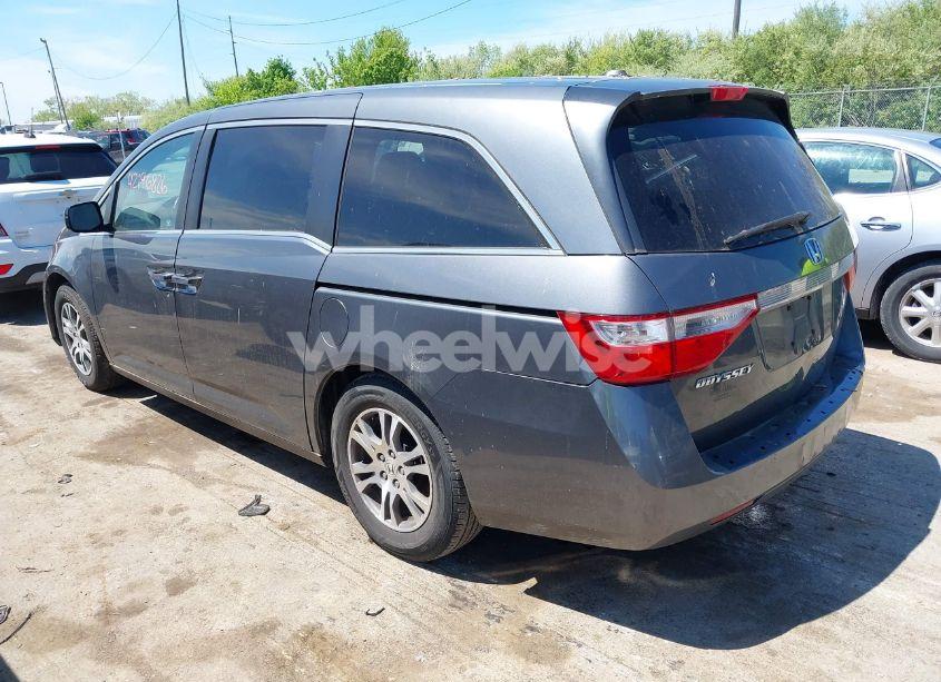 Photo 3 of 2011 Honda Odyssey EX-L (VIN 5FNRL5H62BB071404)