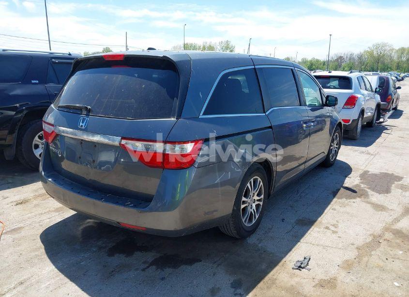 Photo 4 of 2011 Honda Odyssey EX-L (VIN 5FNRL5H62BB071404)