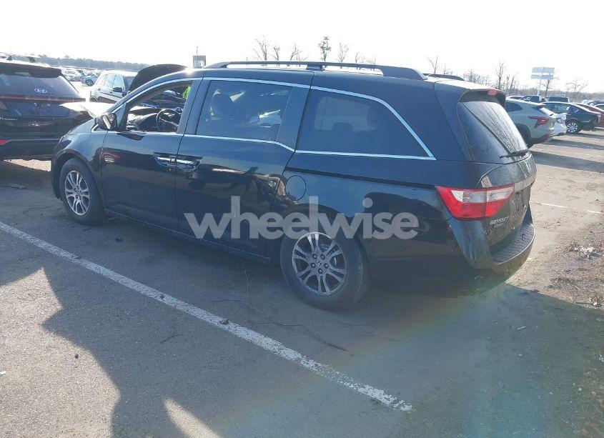 Photo 3 of 2011 Honda Odyssey EX-L (VIN 5FNRL5H62BB094665)