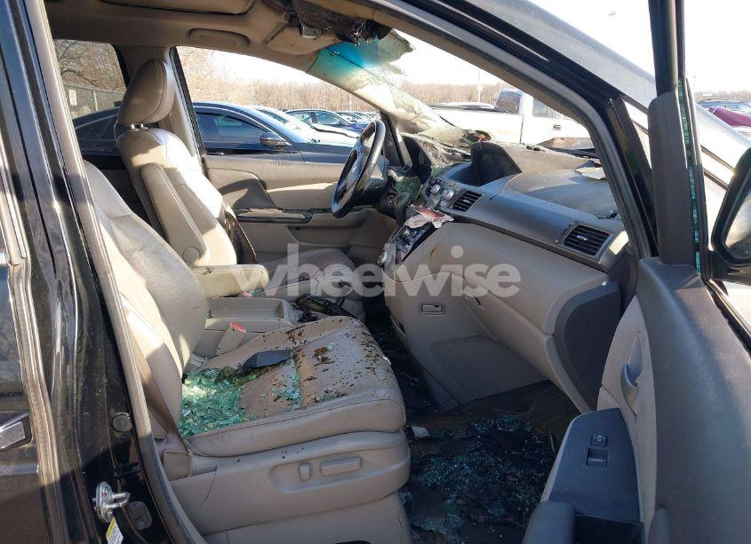 Photo 5 of 2011 Honda Odyssey EX-L (VIN 5FNRL5H62BB094665)