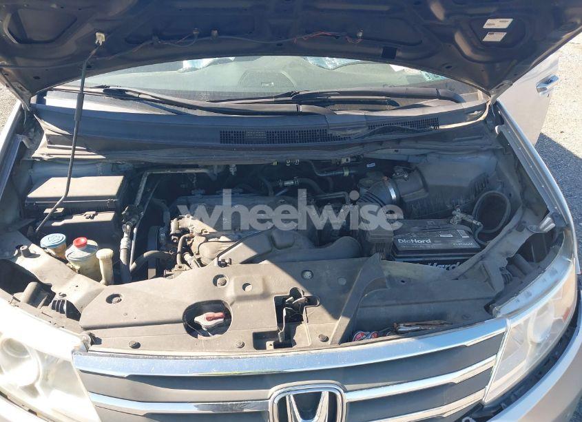 Photo 10 of 2011 Honda Odyssey EX-L (VIN 5FNRL5H62BB102876)