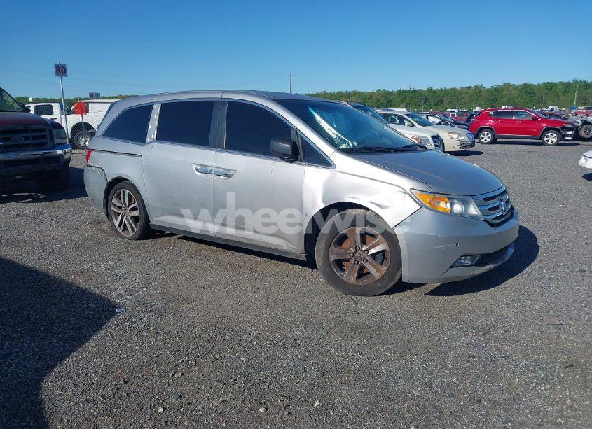 Photo 12 of 2011 Honda Odyssey EX-L (VIN 5FNRL5H62BB102876)