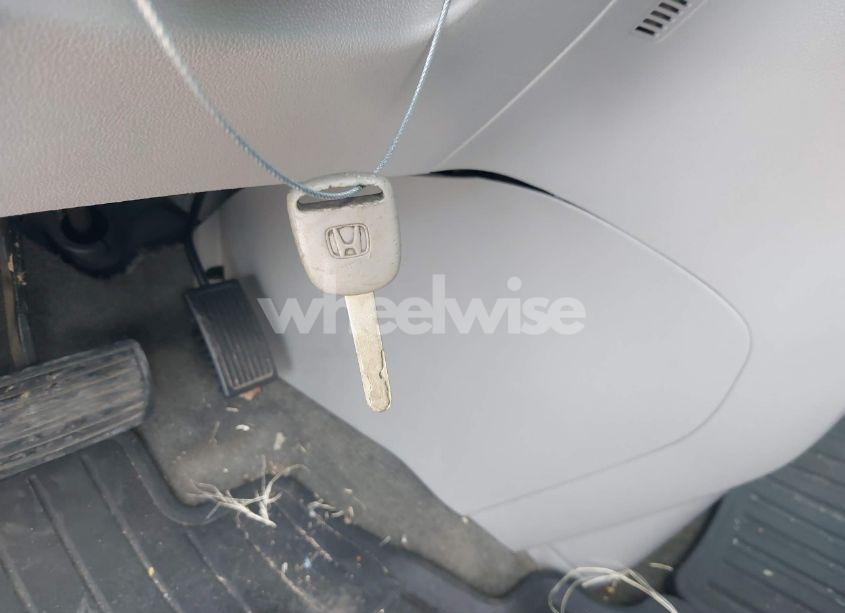 Photo 11 of 2012 Honda Odyssey EX-L (VIN 5FNRL5H62CB015044)