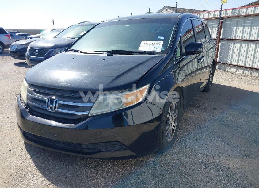 Photo 2 of 2012 Honda Odyssey EX-L (VIN 5FNRL5H62CB015044)