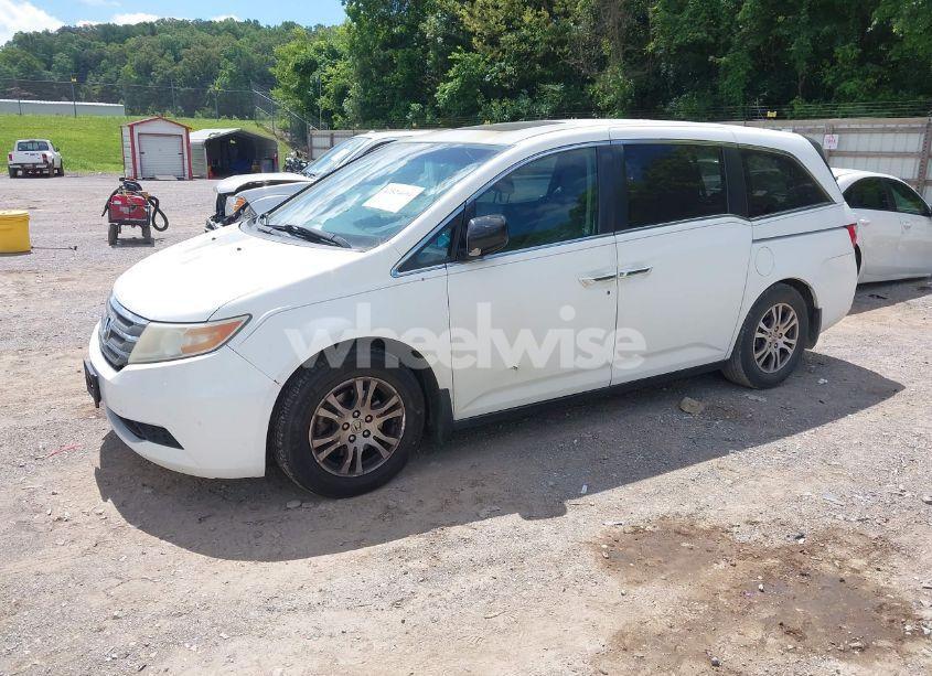 Photo 2 of 2012 Honda Odyssey EX-L (VIN 5FNRL5H62CB019238)