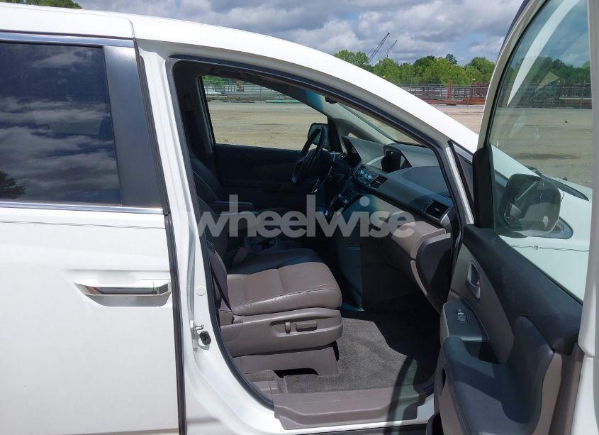 Photo 5 of 2012 Honda Odyssey EX-L (VIN 5FNRL5H62CB019238)