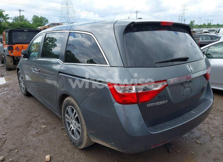 Photo 3 of 2012 Honda Odyssey EX-L (VIN 5FNRL5H62CB027162)