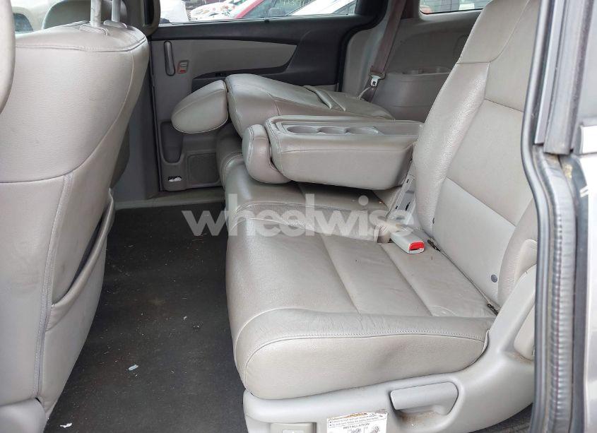 Photo 8 of 2012 Honda Odyssey EX-L (VIN 5FNRL5H62CB027162)