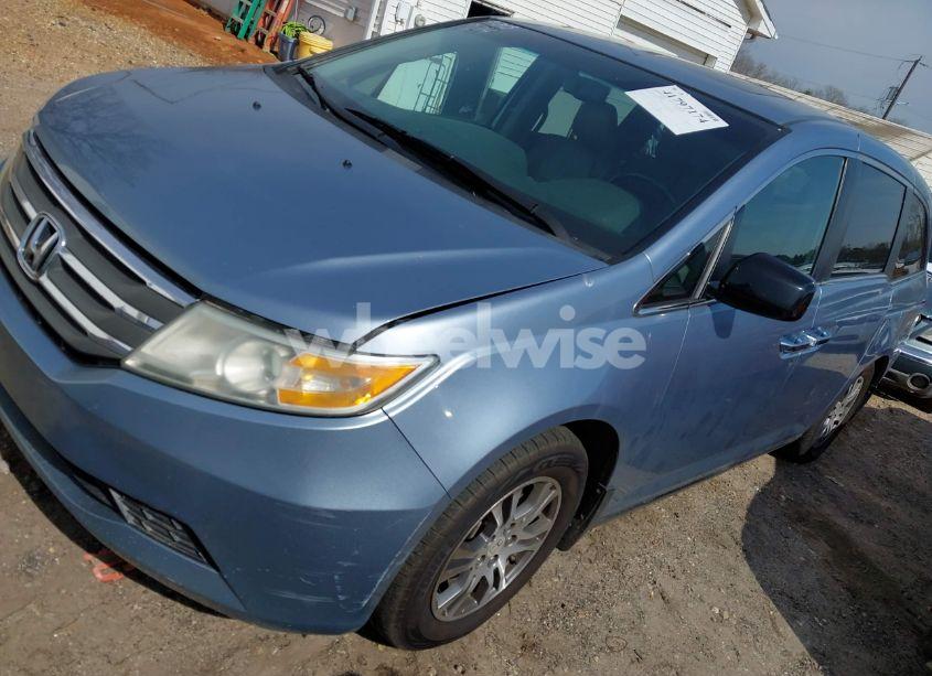 Photo 2 of 2012 Honda Odyssey EX-L (VIN 5FNRL5H62CB041322)