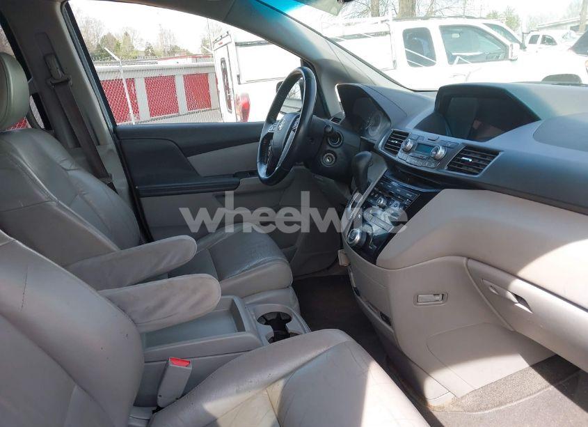 Photo 5 of 2012 Honda Odyssey EX-L (VIN 5FNRL5H62CB041322)