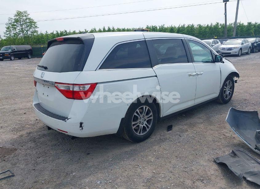 Photo 4 of 2012 Honda Odyssey EX-L (VIN 5FNRL5H62CB059481)