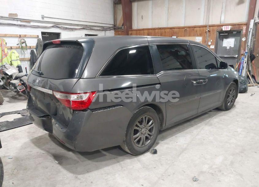 Photo 4 of 2012 Honda Odyssey EX-L (VIN 5FNRL5H62CB086177)