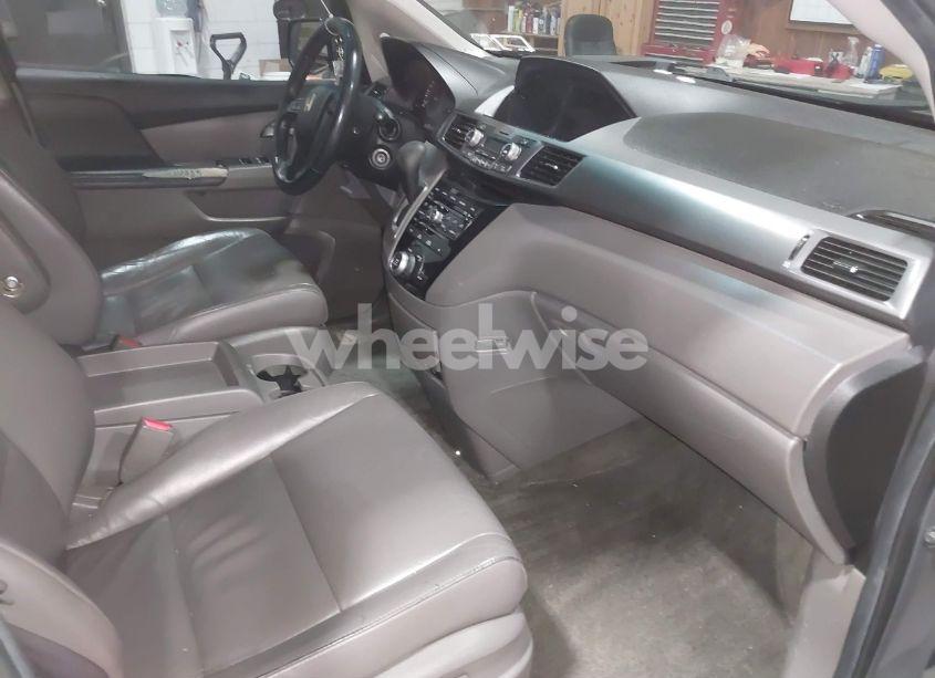 Photo 5 of 2012 Honda Odyssey EX-L (VIN 5FNRL5H62CB086177)