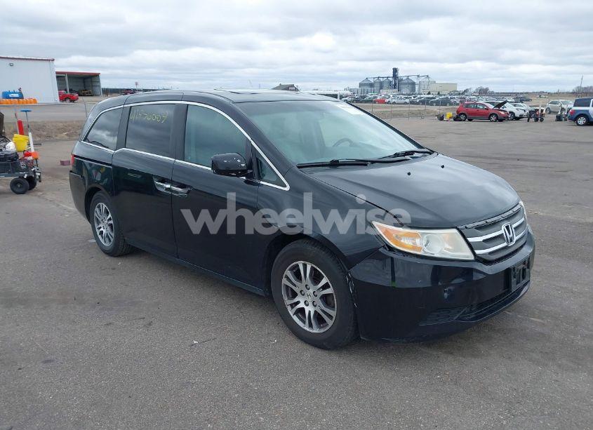 2012 Honda Odyssey EX-L (VIN 5FNRL5H62CB100529) main photo