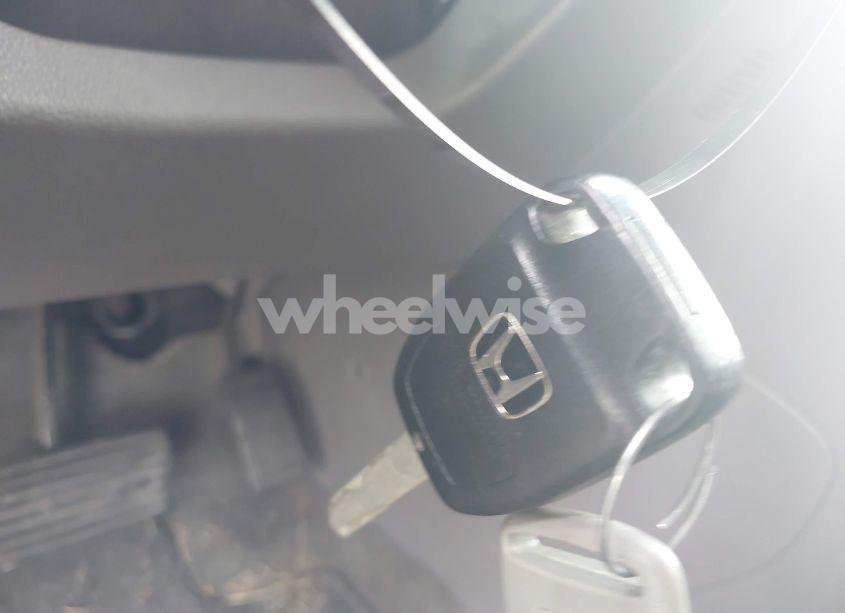 Photo 11 of 2012 Honda Odyssey EX-L (VIN 5FNRL5H62CB102068)