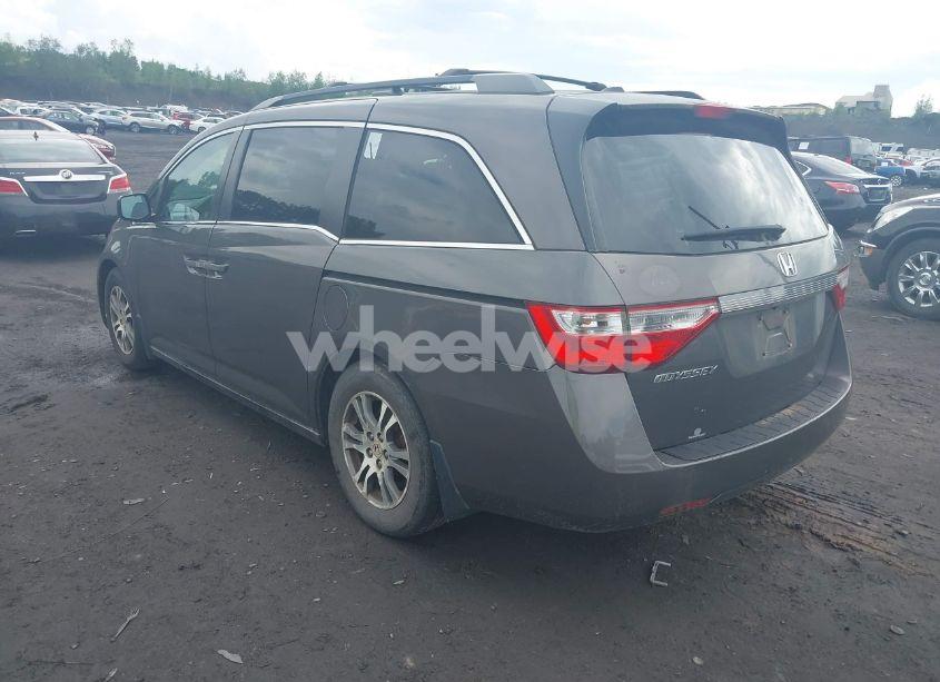 Photo 3 of 2012 Honda Odyssey EX-L (VIN 5FNRL5H62CB102068)
