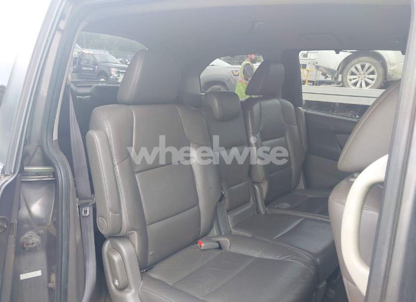 Photo 8 of 2012 Honda Odyssey EX-L (VIN 5FNRL5H62CB102068)